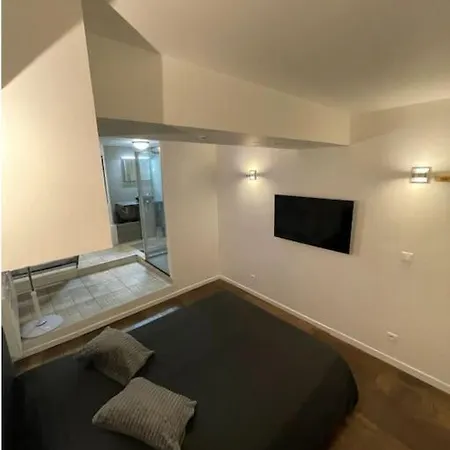 Super Souplex Cinema 4k 15 Paříž